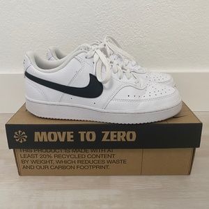 Nike Court Vision Low Next Nature - White & Black